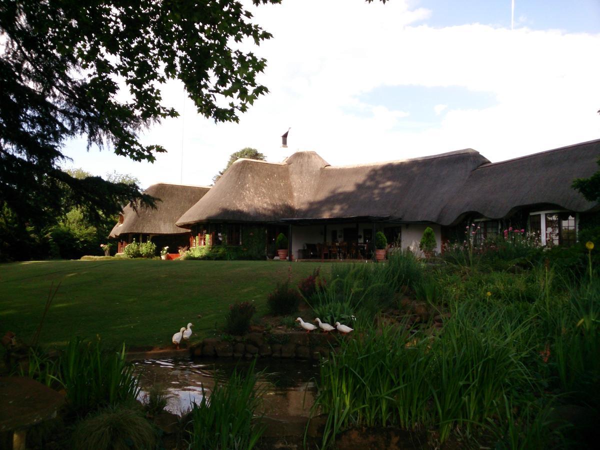 Little Milton, 10 Patrick Guildbridge Road Off The R103 Rosetta Bed & Breakfast Nottingham Road Bagian luar foto
